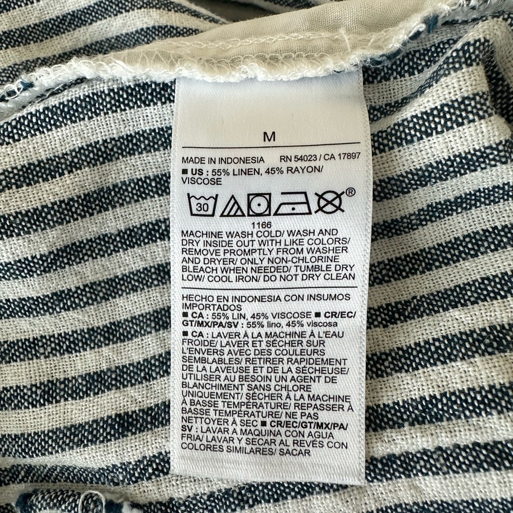 Old Navy Wide-Leg Linen Pants - Picture 4 of 4